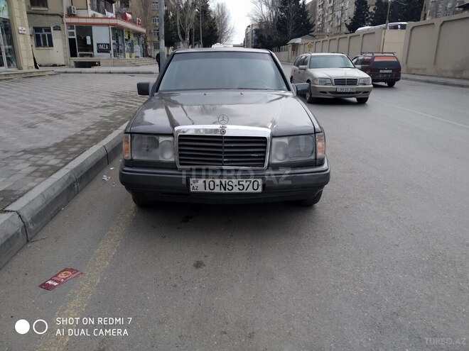 Mercedes E 230 1991, 658,798 km - 2.3 l - Bakı