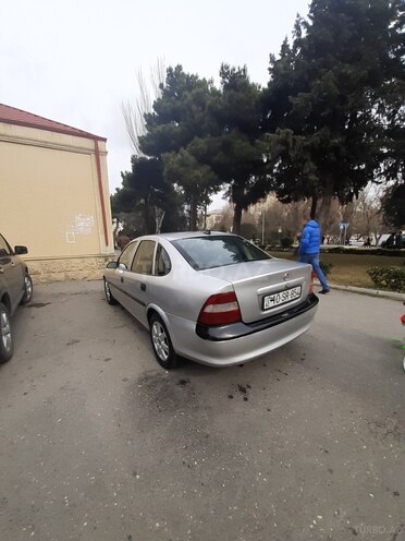 Opel Vectra 1996, 430,000 km - 2.0 л - Bakı