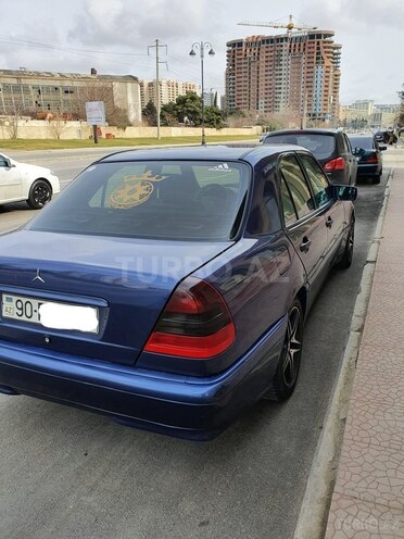 Mercedes C 200 1999, 368,000 km - 2.0 л - Bakı