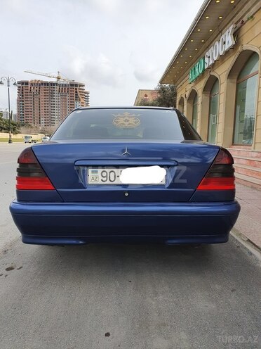 Mercedes C 200 1999, 368,000 km - 2.0 л - Bakı