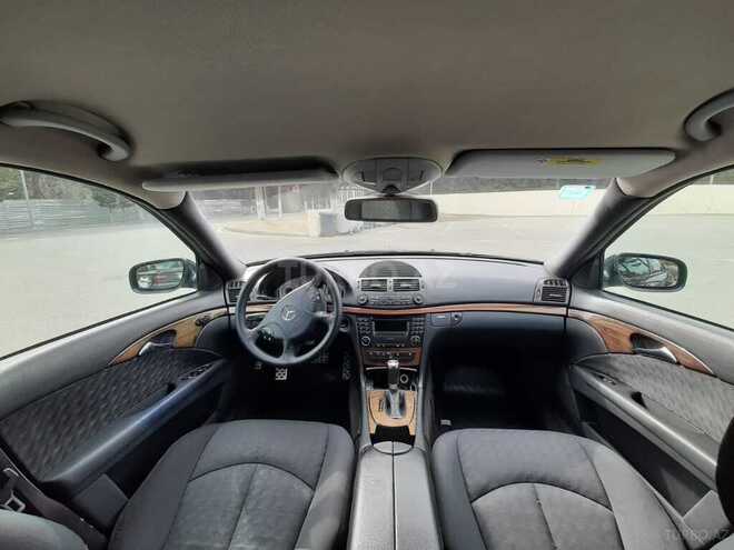 Mercedes E 240 2003, 328,000 km - 2.6 l - Sumqayıt