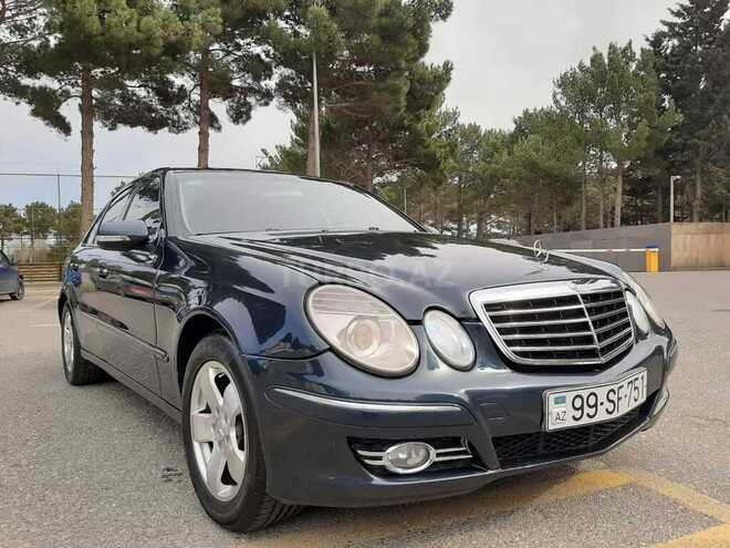 Mercedes E 240 2003, 328,000 km - 2.6 l - Sumqayıt