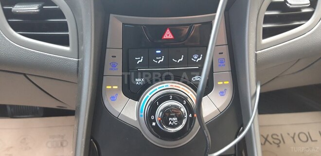 Hyundai Elantra 2013, 100,000 km - 1.8 l - Bakı