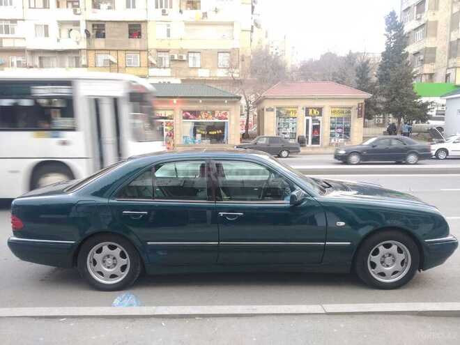 Mercedes E 200 1996, 325,680 km - 0.2 l - Bakı