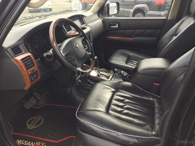 Nissan Patrol 2008, 284,000 km - 0.3 l - Bakı