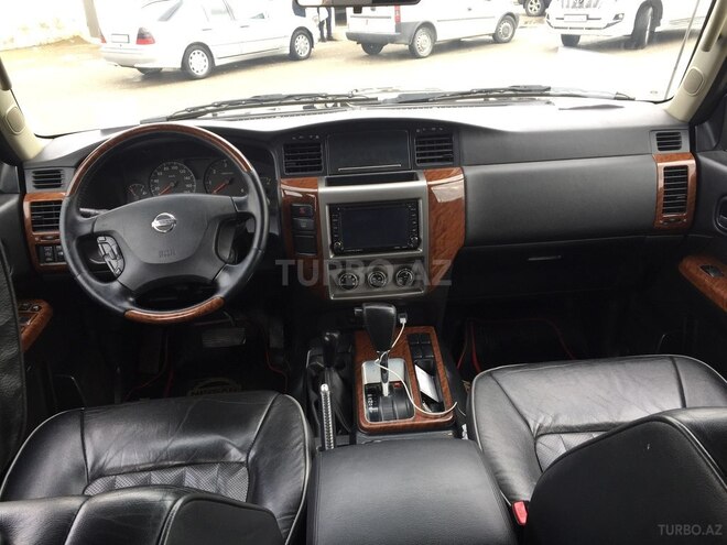 Nissan Patrol 2008, 284,000 km - 0.3 l - Bakı