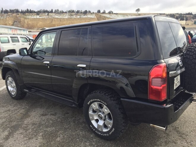 Nissan Patrol 2008, 284,000 km - 0.3 l - Bakı