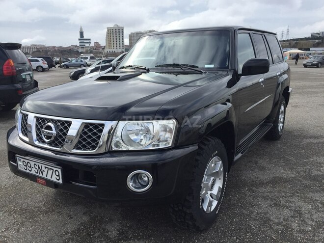 Nissan Patrol 2008, 284,000 km - 0.3 l - Bakı