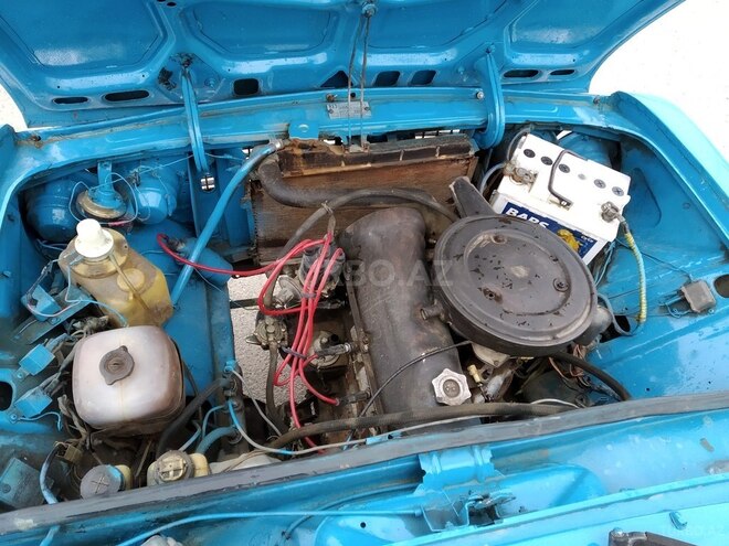 LADA (VAZ) 2103 1981, 111,000 km - 1.3 l - Salyan
