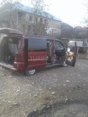 Mercedes Vito 2000, 458,000 km - 2.2 l - Şəki