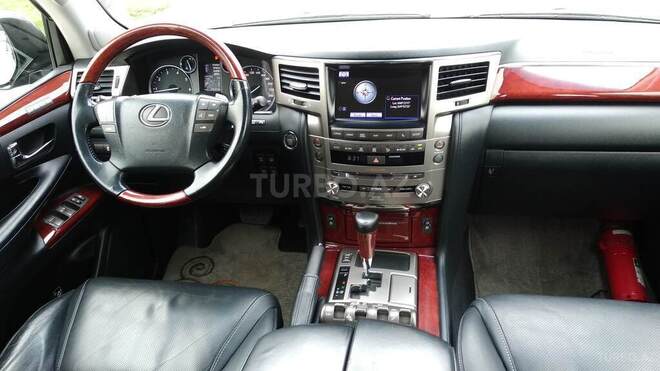 Lexus LX 570 2013, 76,000 km - 5.7 l - Bakı