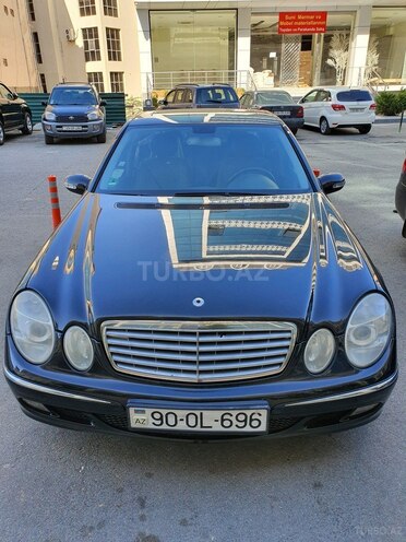 Mercedes E 240 2005, 279,745 km - 2.6 l - Bakı