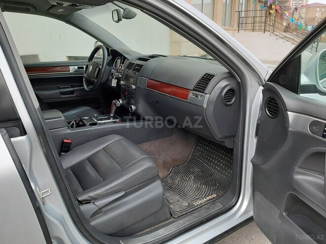Volkswagen Touareg 2005, 186,000 km - 3.2 l - Sumqayıt