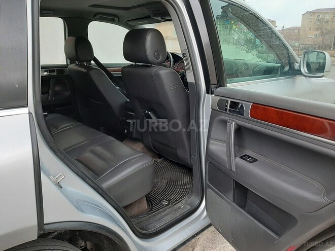 Volkswagen Touareg 2005, 186,000 km - 3.2 l - Sumqayıt