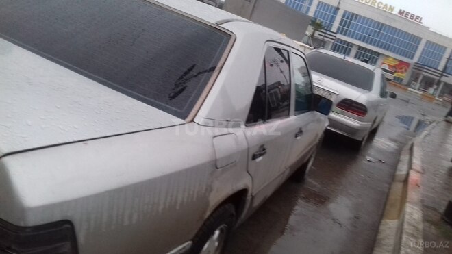 Mercedes 300 D 1990, 251,232 km - 3.0 l - Masallı