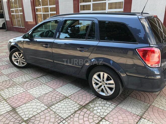 Opel Astra 2006, 175,000 km - 1.4 l - Bakı