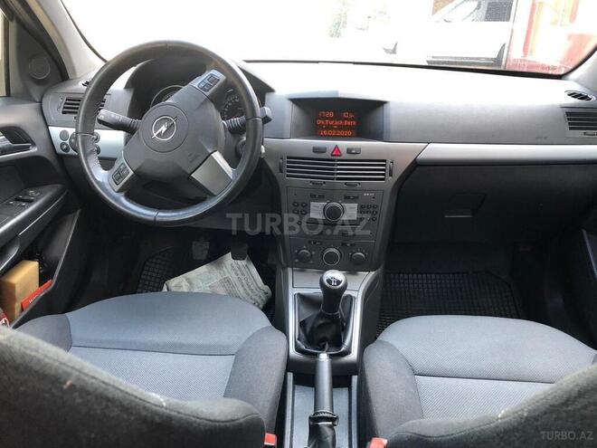 Opel Astra 2006, 175,000 km - 1.4 l - Bakı