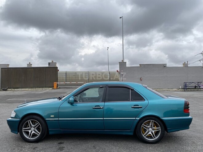 Mercedes C 240 1997, 367,000 km - 2.4 l - Bakı