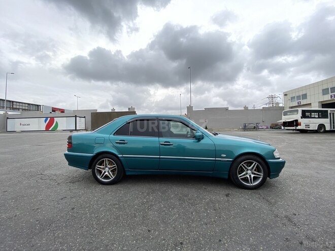 Mercedes C 240 1997, 367,000 km - 2.4 l - Bakı