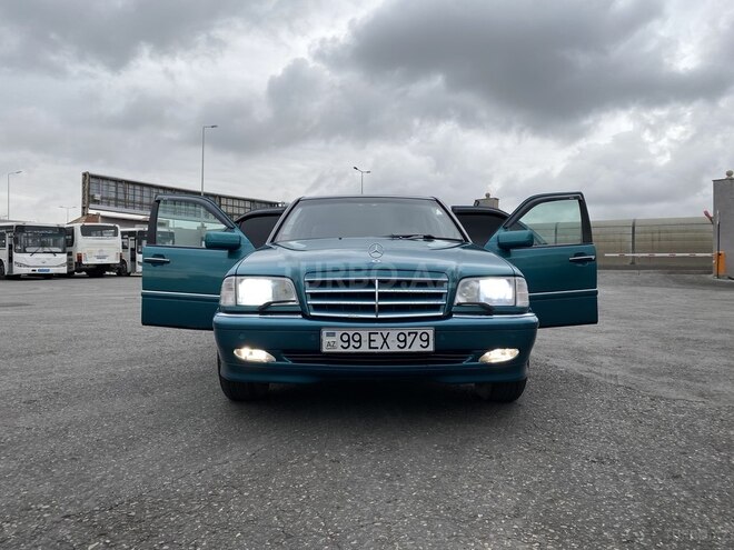 Mercedes C 240 1997, 367,000 km - 2.4 l - Bakı