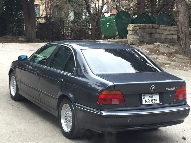 BMW 528 1997, 278,330 km - 2.8 l - Bakı