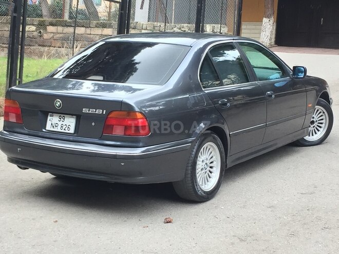BMW 528 1997, 278,330 km - 2.8 l - Bakı
