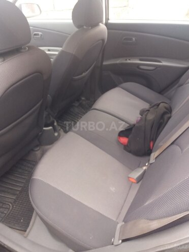 Kia Rio 2006, 218,567 km - 0.2 l - Bakı