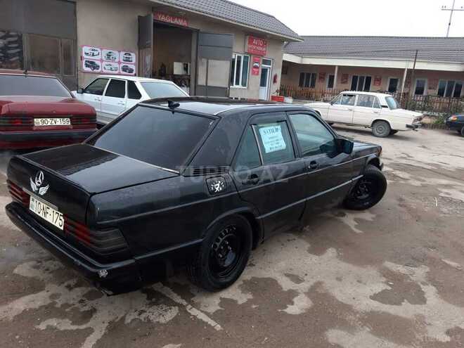 Mercedes 190 1990, 268,000 km - 2.0 l - Bakı