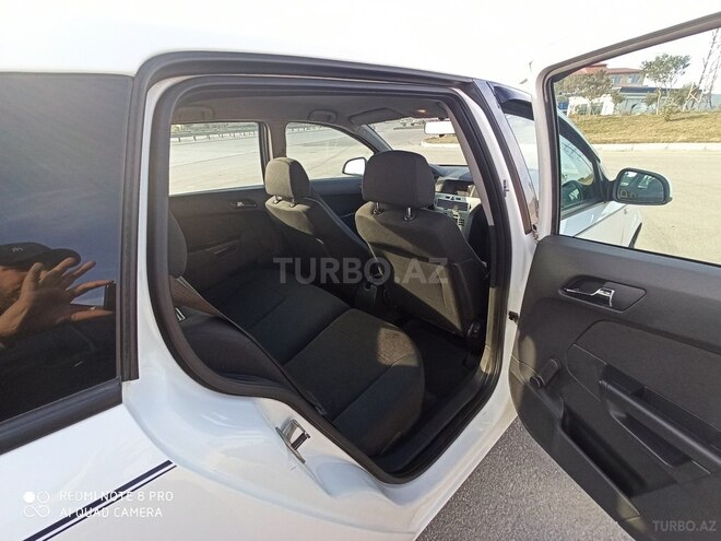 Opel Astra 2010, 148,000 km - 1.4 l - Bakı