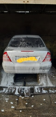 Mercedes E 270 2002, 212,067 km - 2.7 l - İmişli