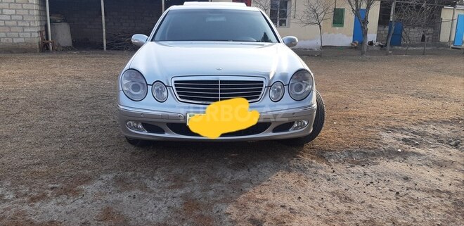 Mercedes E 270 2002, 212,067 km - 2.7 l - İmişli