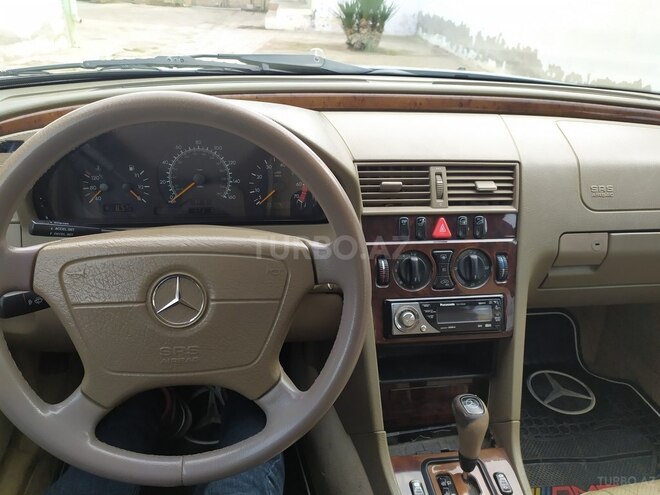 Mercedes C 230 1999, 270,000 km - 2.3 l - Ağcabədi