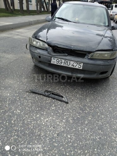 Opel Vectra 1999, 350,000 km - 1.6 l - Bakı