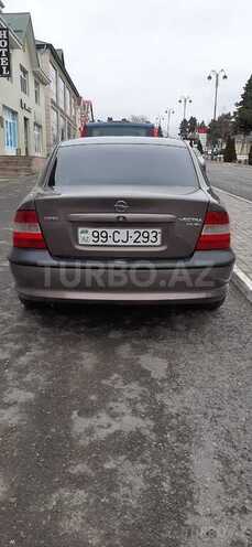 Opel Vectra 1998, 210,000 km - 2.0 л - Oğuz