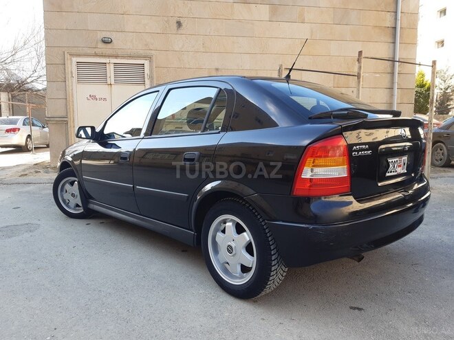 Opel Astra 2007, 191,000 km - 1.4 л - Bakı