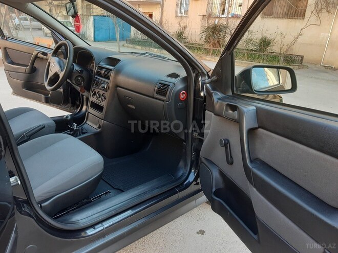 Opel Astra 2007, 191,000 km - 1.4 л - Bakı