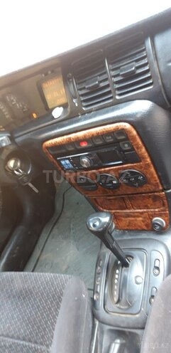 Opel Vectra 1997, 285,000 km - 2.0 l - Gəncə