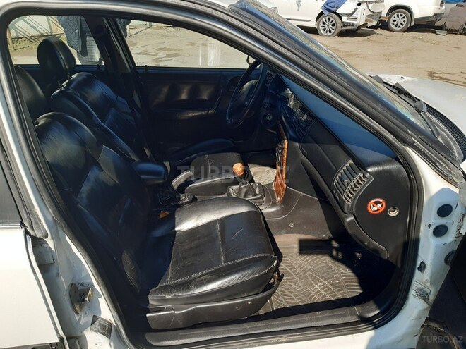Opel Vectra 1997, 460,000 km - 1.8 l - Bakı