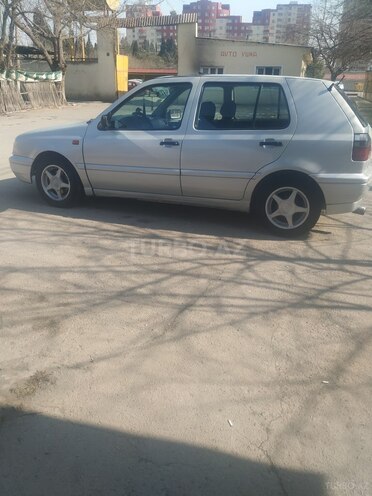 Volkswagen Golf 1997, 30,000 km - 0.2 l - Gəncə