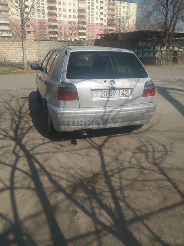 Volkswagen Golf 1997, 30,000 km - 0.2 l - Gəncə