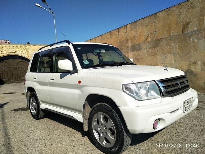 Mitsubishi Pajero io 2002, 197,521 km - 2.0 л - Bakı