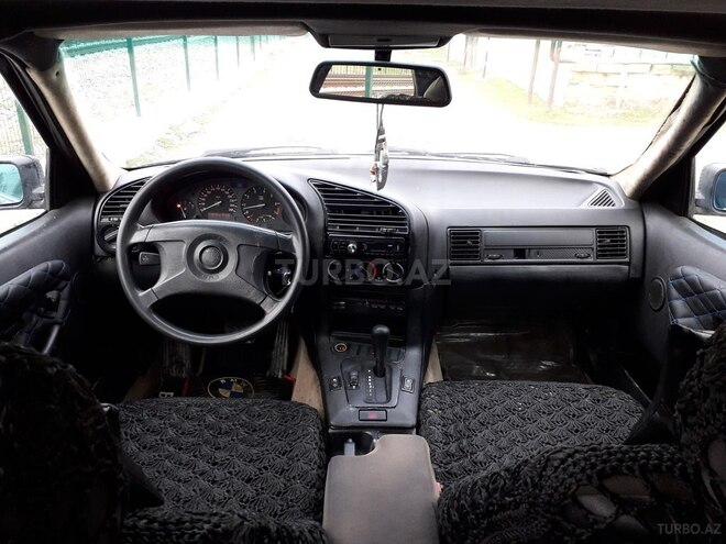 BMW 320 1993, 413,000 km - 2.0 l - Bakı