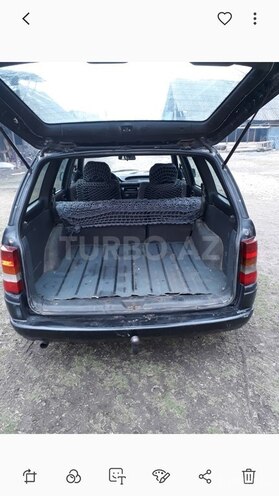 Opel Astra 1993, 585,000 km - 1.6 l - Şəki
