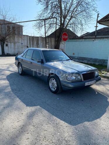 Mercedes E 230 1991, 220,000 km - 2.3 л - Göyçay