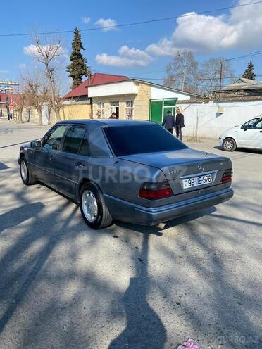 Mercedes E 230 1991, 220,000 km - 2.3 л - Göyçay