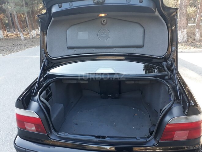 BMW 528 1997, 289,635 km - 2.8 l - Sumqayıt