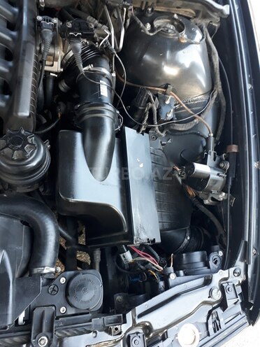 BMW 528 1997, 289,635 km - 2.8 l - Sumqayıt