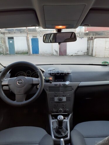 Opel Astra 2006, 165,000 km - 1.3 l - Bakı