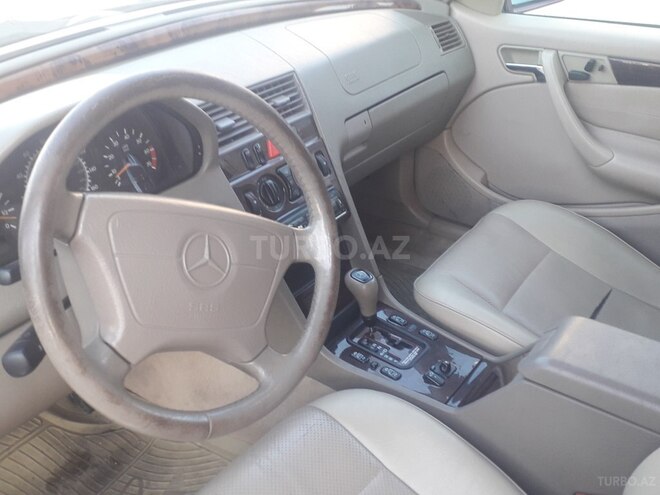Mercedes C 230 1999, 123,000 km - 2.3 л - Bakı