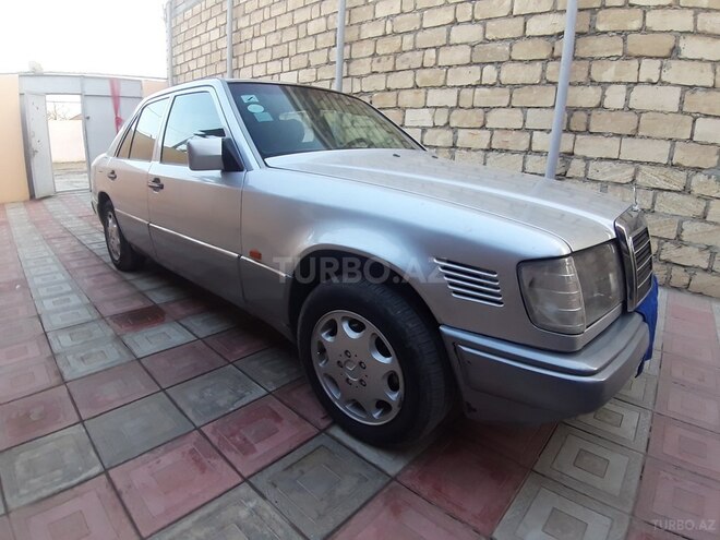 Mercedes E 250 1991, 454,845 km - 2.5 l - Gəncə